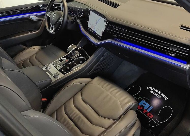 Zunanja slika - VW Touareg - 3.0-V6-286KM-2X-R-LINE-MATRIX-KAMER-ACC-21C-HEAD-U - 11