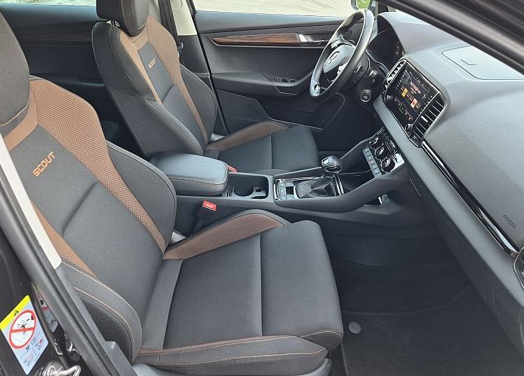 Zunanja slika - Škoda Karoq - Scout 2.0 TDI DSG 4x4 - 6