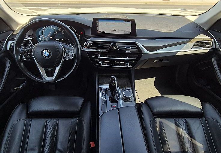 Zunanja slika - BMW Serija 5 - : 520d EXCLUSIVE °ALU 19 °HUD °ACC °NIGHT VISION - 9