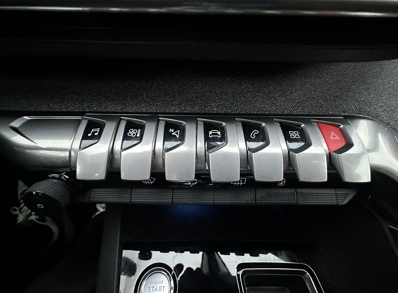 Zunanja slika - Peugeot 3008 - 1.5 BlueHDi 130 EAT8 Allure Pack.KAMERA.LED.NAVI - 14