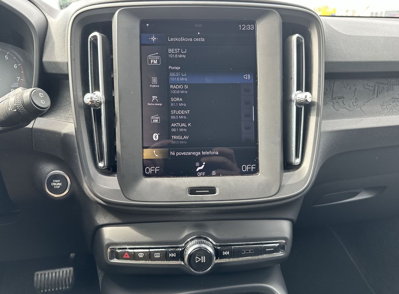 Zunanja slika - Volvo XC40 - T3 AT - 18