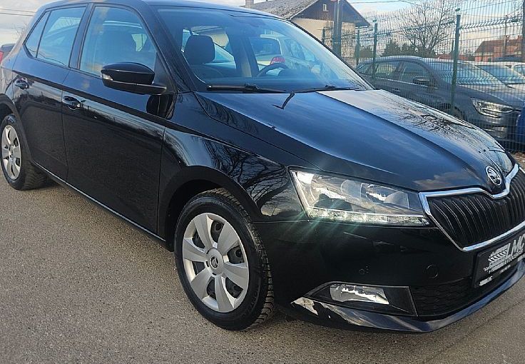 Zunanja slika - Škoda Fabia - 1.0 75ks °LED° °OGR.SEDEŽI° °2x PARK.SENZORJI° - 4