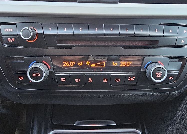 Zunanja slika - BMW Serija 3 - Gran Turismo: 318d Luxury Line - 12