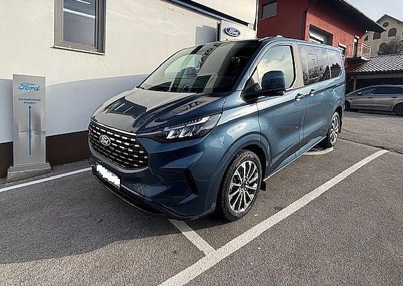 Zunanja slika - Ford Tourneo - Custom TITANIUM X 2.0 TDCi 170KM A8 L1H1 FWD - NOVI MODEL - 1