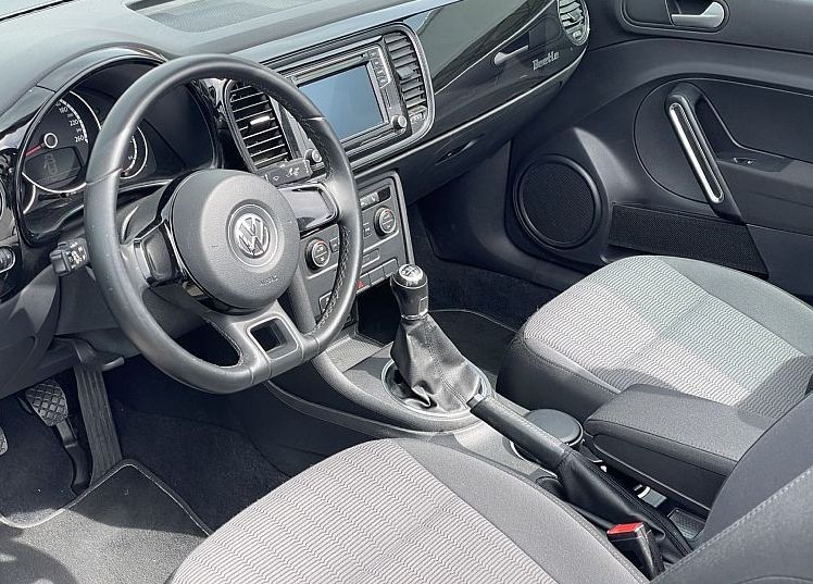 Zunanja slika - VW Beetle - 2.0 TDI CABRIO  °PRVI LASTNIK°2XPDC° - 4