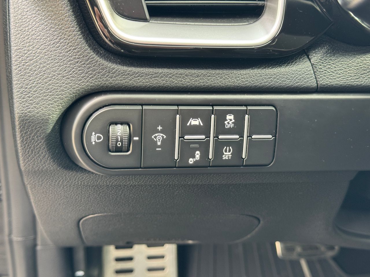 Notranja slika - KIA Ceed - KIA - 17