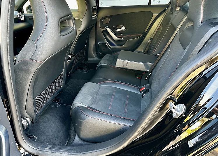 Zunanja slika - Mercedes-Benz A-Razred - 220d AMG+ALU18+ACC+KAMERA+VIRTUAL+AMBIENT+190PS - 8