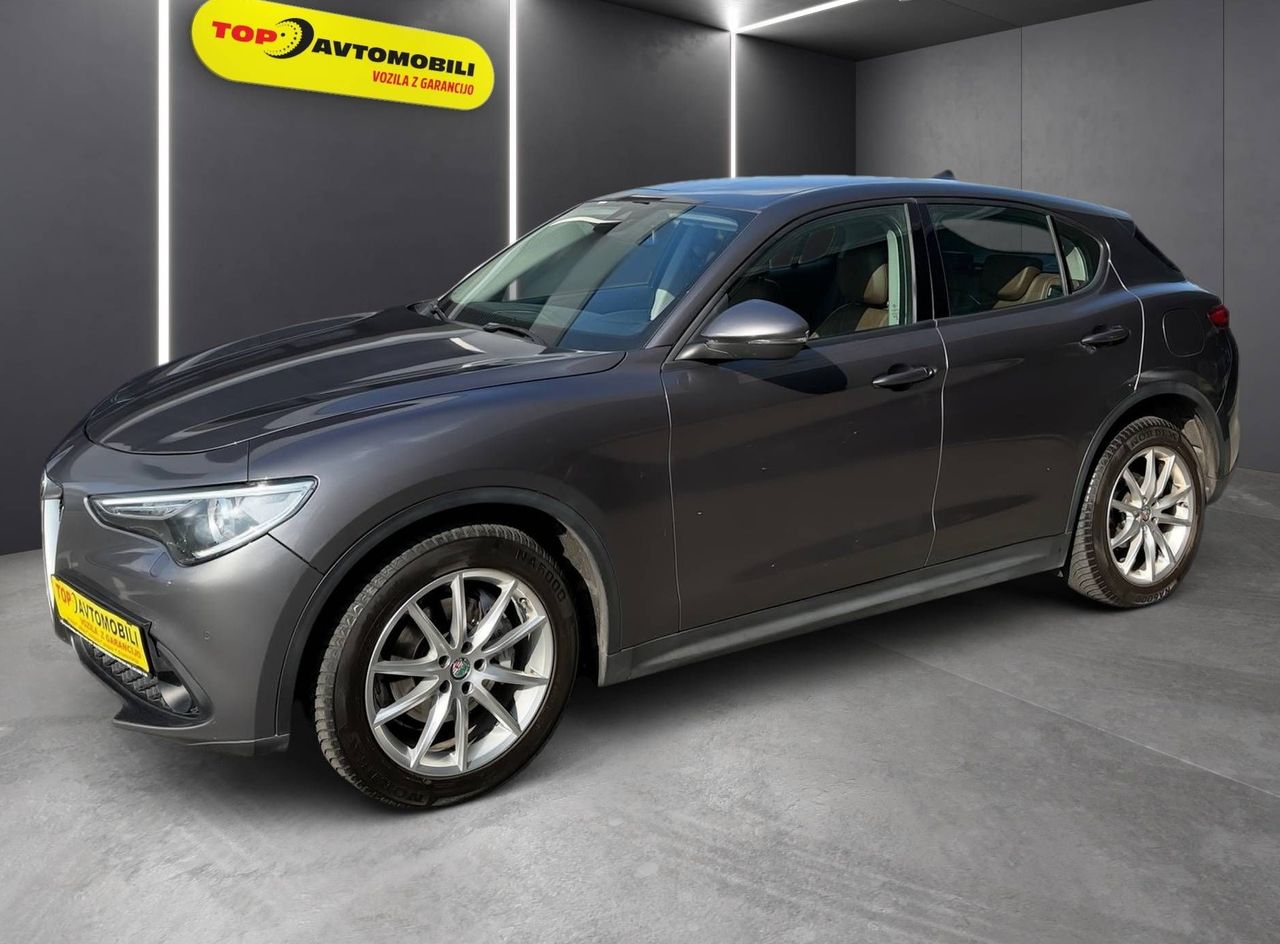 Zunanja slika - Alfa Romeo Stelvio - 2.2 Diesel LED NAVI TEMPOMAT KAMERA PDC USNJE TOP - 3