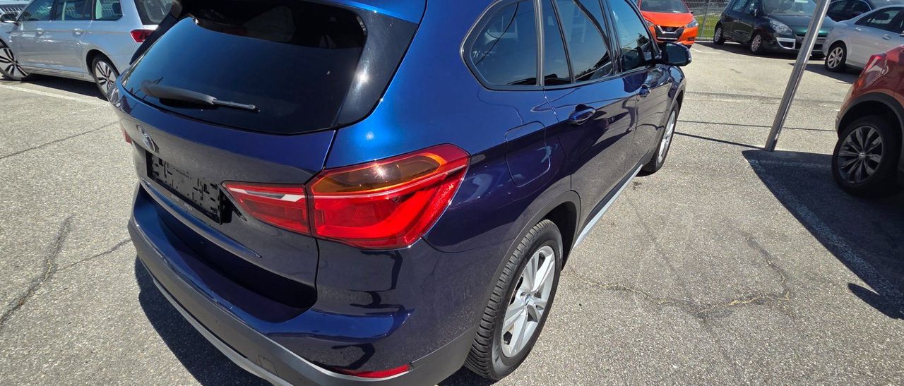 Zunanja slika - BMW X1 - serija :  xDrive18d xLine - 3