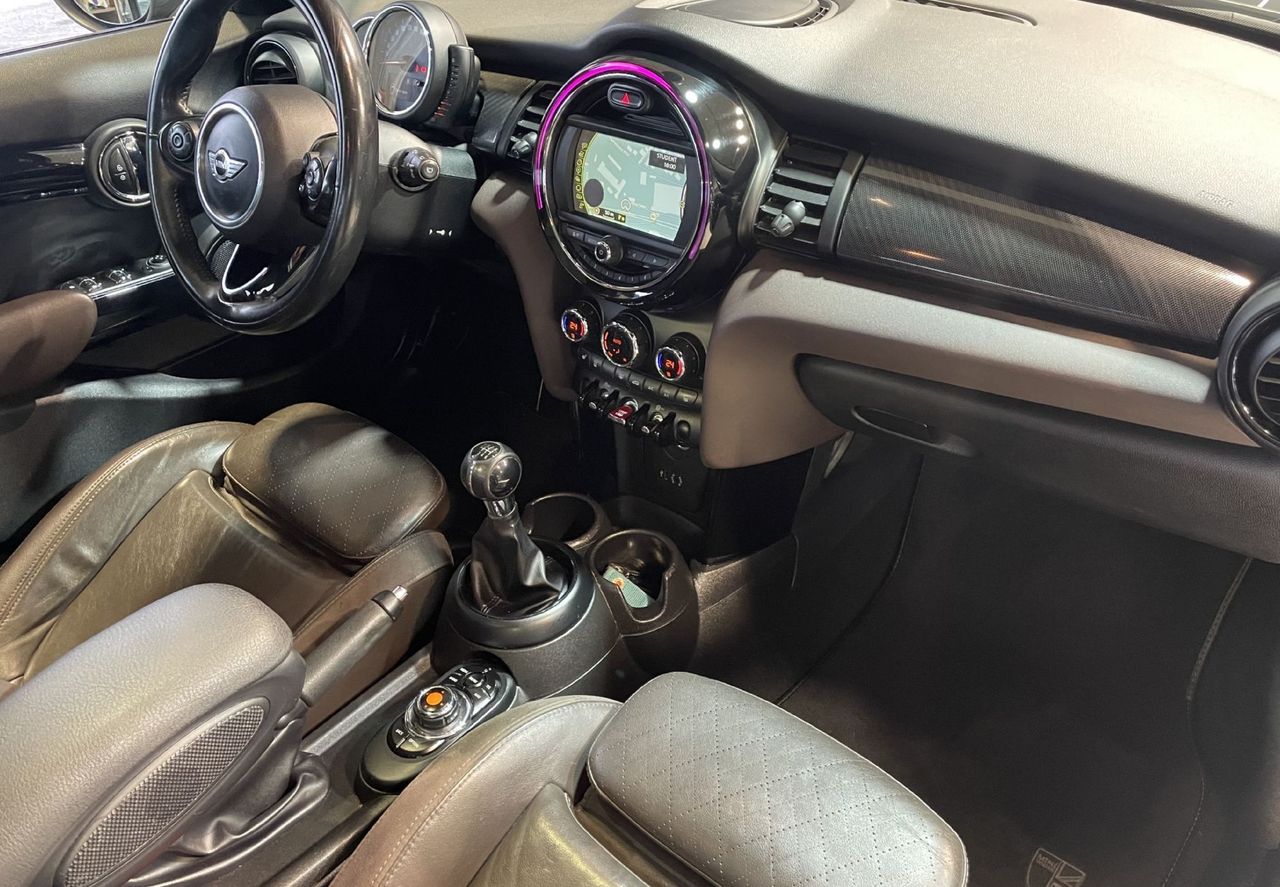 Zunanja slika - MINI Cooper - PANORAMA-NAVIGACIJA-USNJE-GRETJE SEDEŽEV-TEMPOMAT - 11