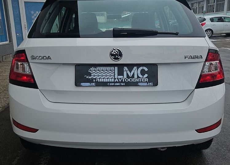 Zunanja slika - Škoda Fabia - 1.0 TSI 95ks °2-UPORABNIK° °LED° ° USB ° - 6