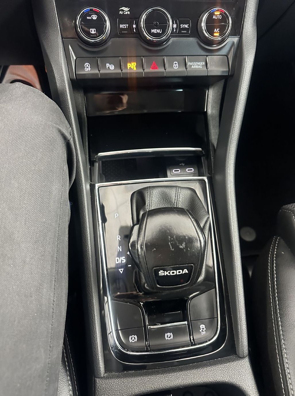 Zunanja slika - Škoda Kodiaq - Style 2.0 TDI 110kW DSG.NEMŠKI+4ALU.USNJ.KAMERA - 12