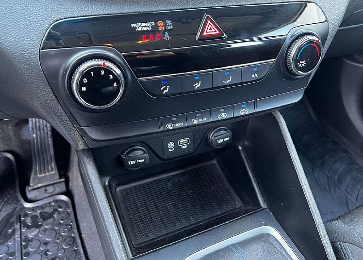 Zunanja slika - Hyundai Tucson - 1.7 CRDI - SLO - ODLIČEN ... - 5