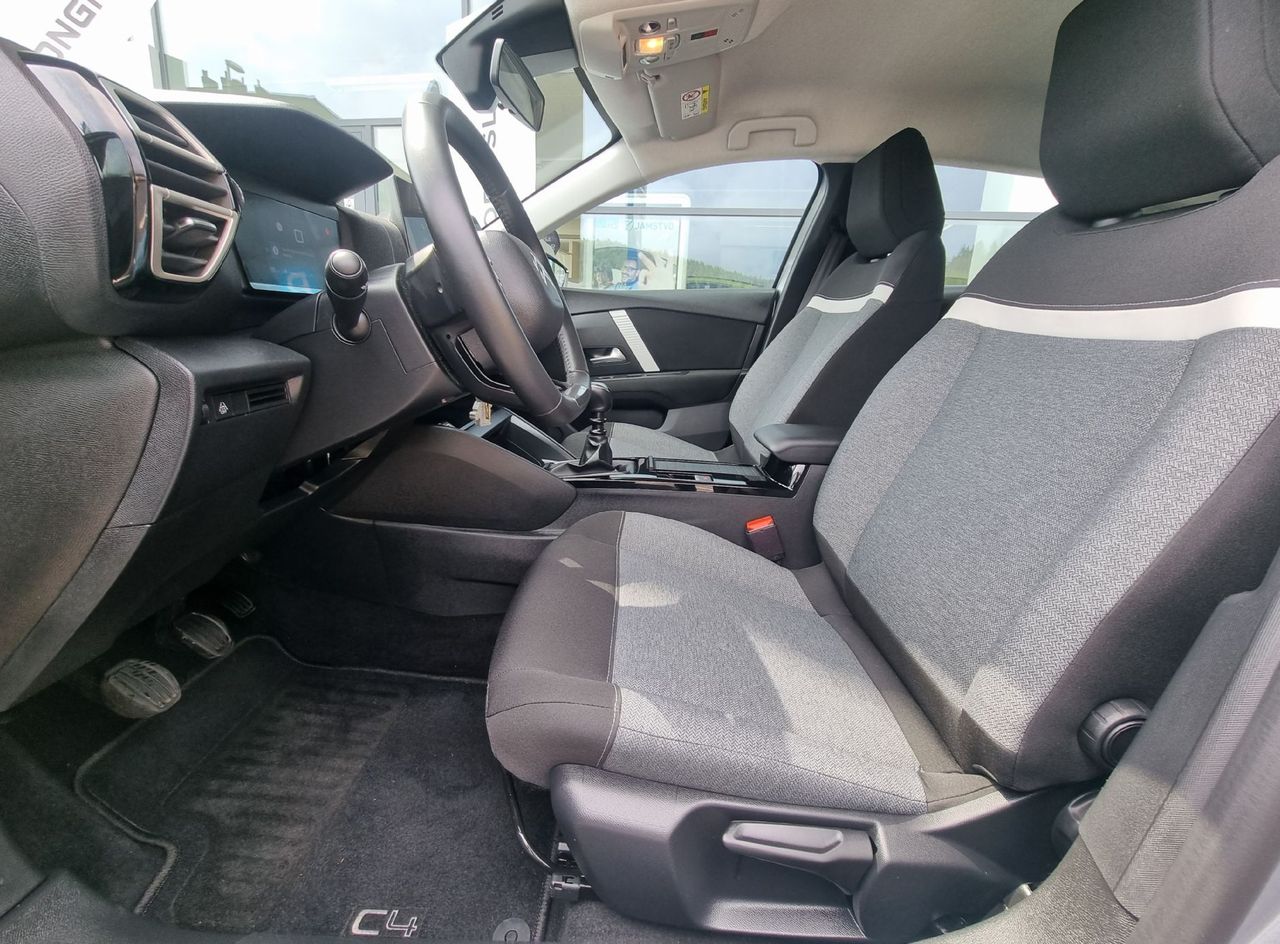 Zunanja slika - Citroën C4 - 1.2 PureTech 100 You  - SAMO 19.857KM - ODLIČEN - 11