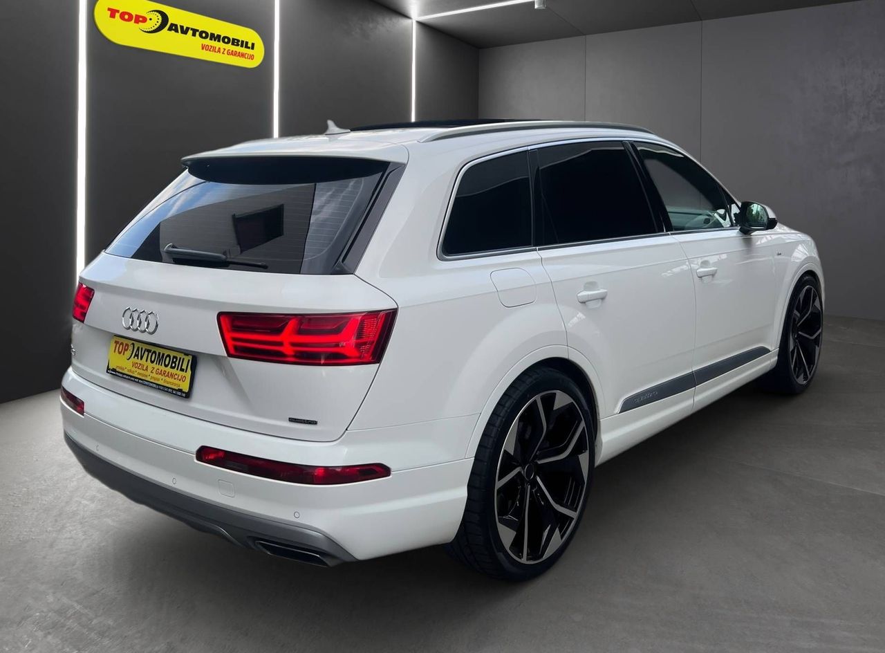 Zunanja slika - Audi Q7 - 3.0 TDI QUATTRO S-LINE MATRIX PANO NAVI PDC KAM - 6