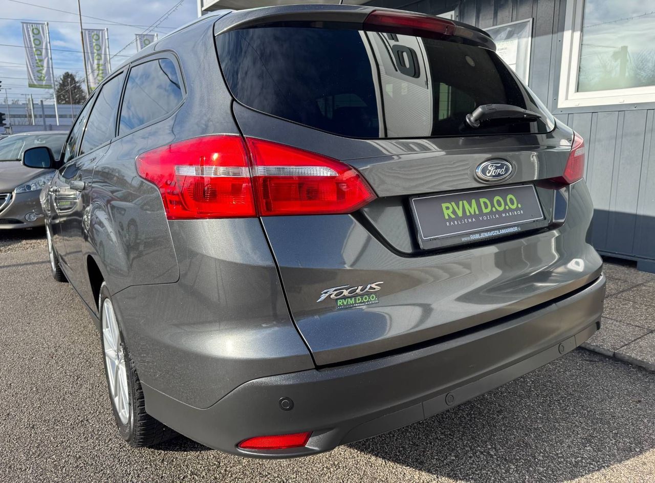 Zunanja slika - Ford Focus - TITANIUM°SLO°AVT.KLIMA°PARK.SEN.°ALU°BLUETOOTH°P.. - 3