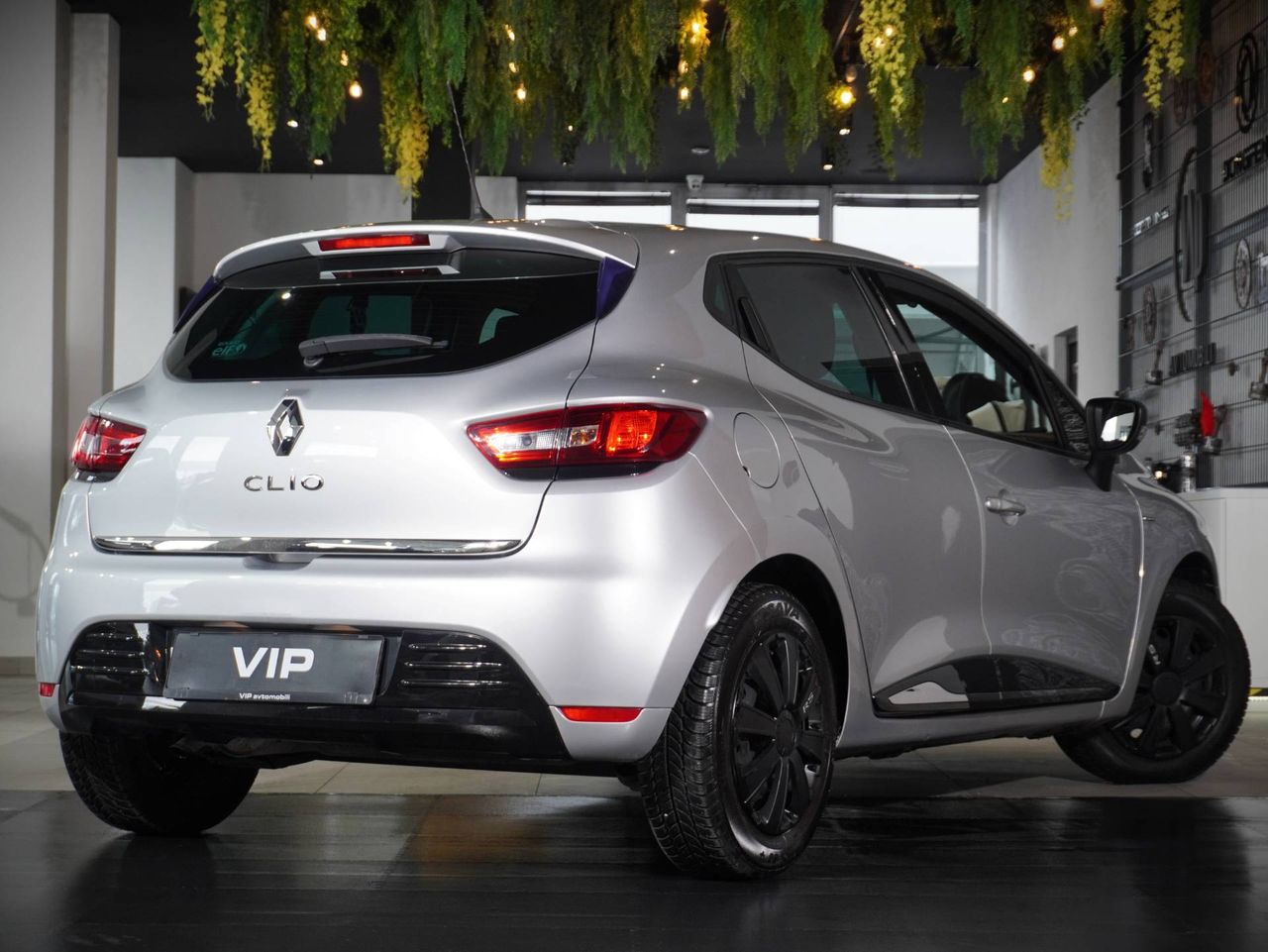 Zunanja slika - Renault Clio - 1,2 16V Zen - 4