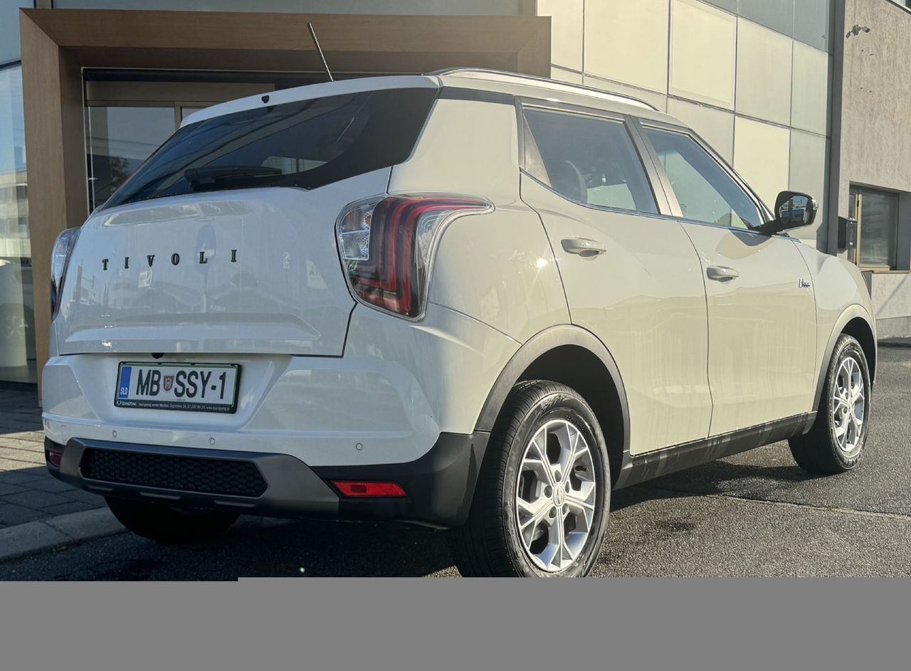 Zunanja slika - KG Mobility Tivoli - 1.5 GDI-T Fresh M T - 5