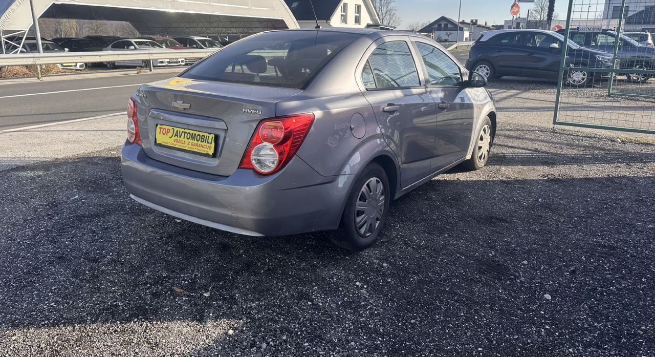 Zunanja slika - Chevrolet Aveo - 1.4 16V - 8