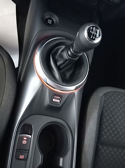 Zunanja slika - Nissan Juke - 1.0 DIG-T 117 N-CONNECTA - 10