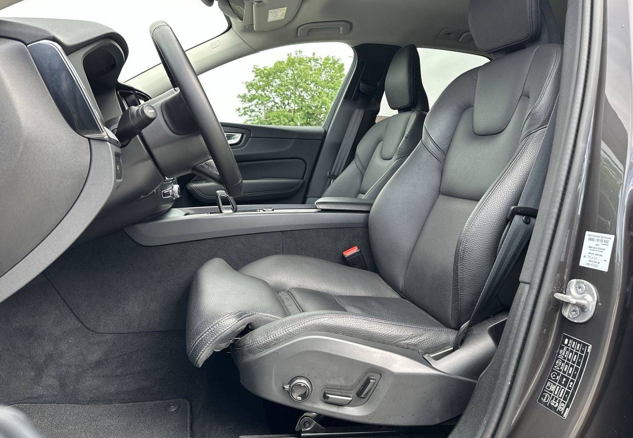 Zunanja slika - Volvo XC60 - B4D AWD Plus Dark Avt. ACC BLISS MEMORY HK - 9
