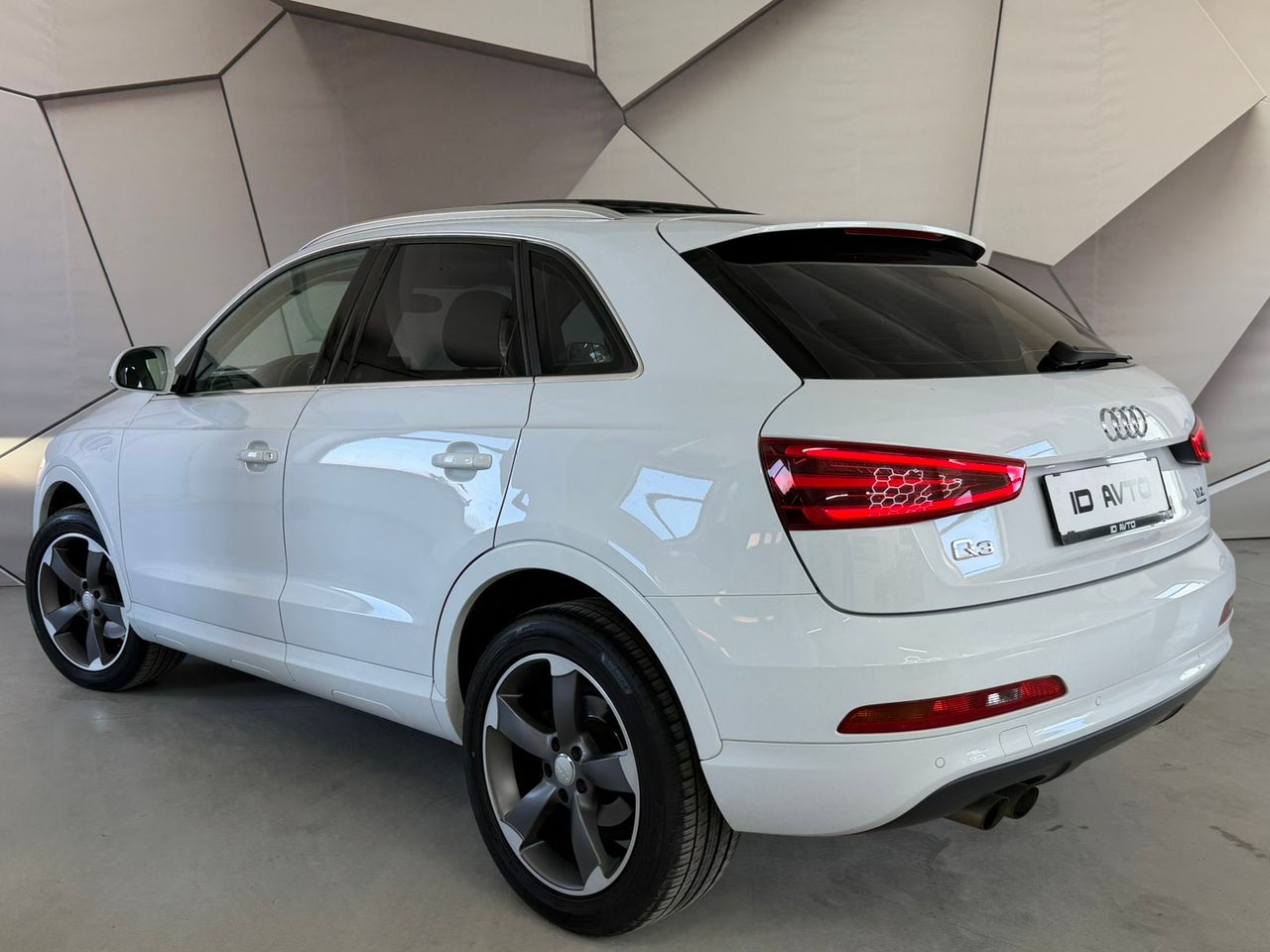 Zunanja slika - Audi Q3 - 2,0 TDI - 4