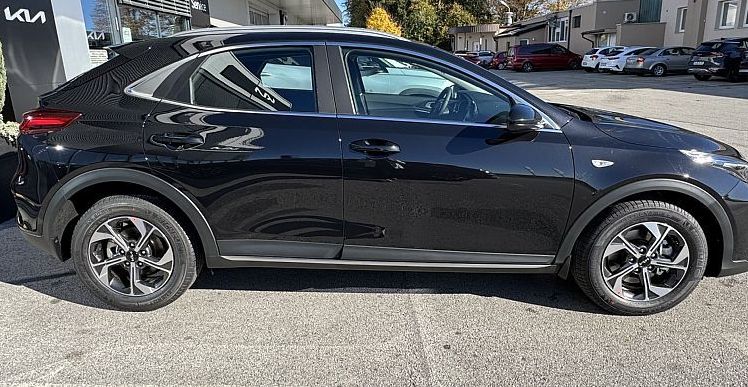 Zunanja slika - KIA XCeed - 1.6 T-GDi LX SMART 7DCT - 2