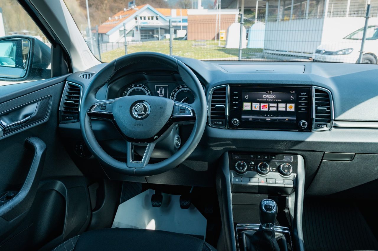 Zunanja slika - Škoda Karoq - 1,6 TDI AMBITION - 13