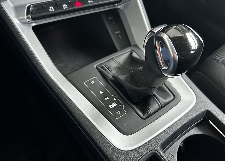 Zunanja slika - Audi Q3 - 35 TDI quattro S tronic - NAVI - ASISTENCE - 12