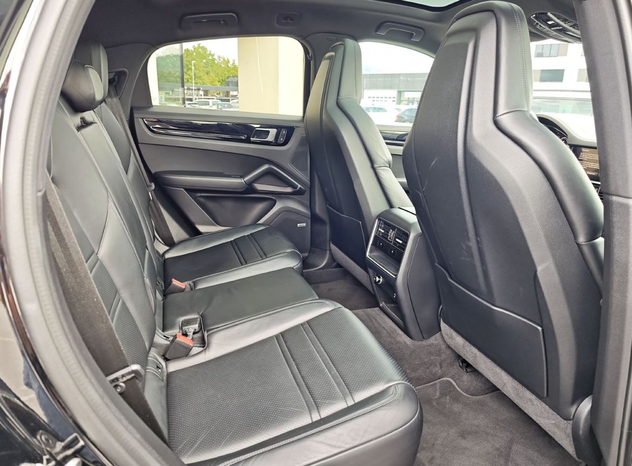 Zunanja slika - Porsche Cayenne - Coupe 3.0 V6 BOSE HEAD UP NIGHT PAKET KAM PANO 21COL - 10