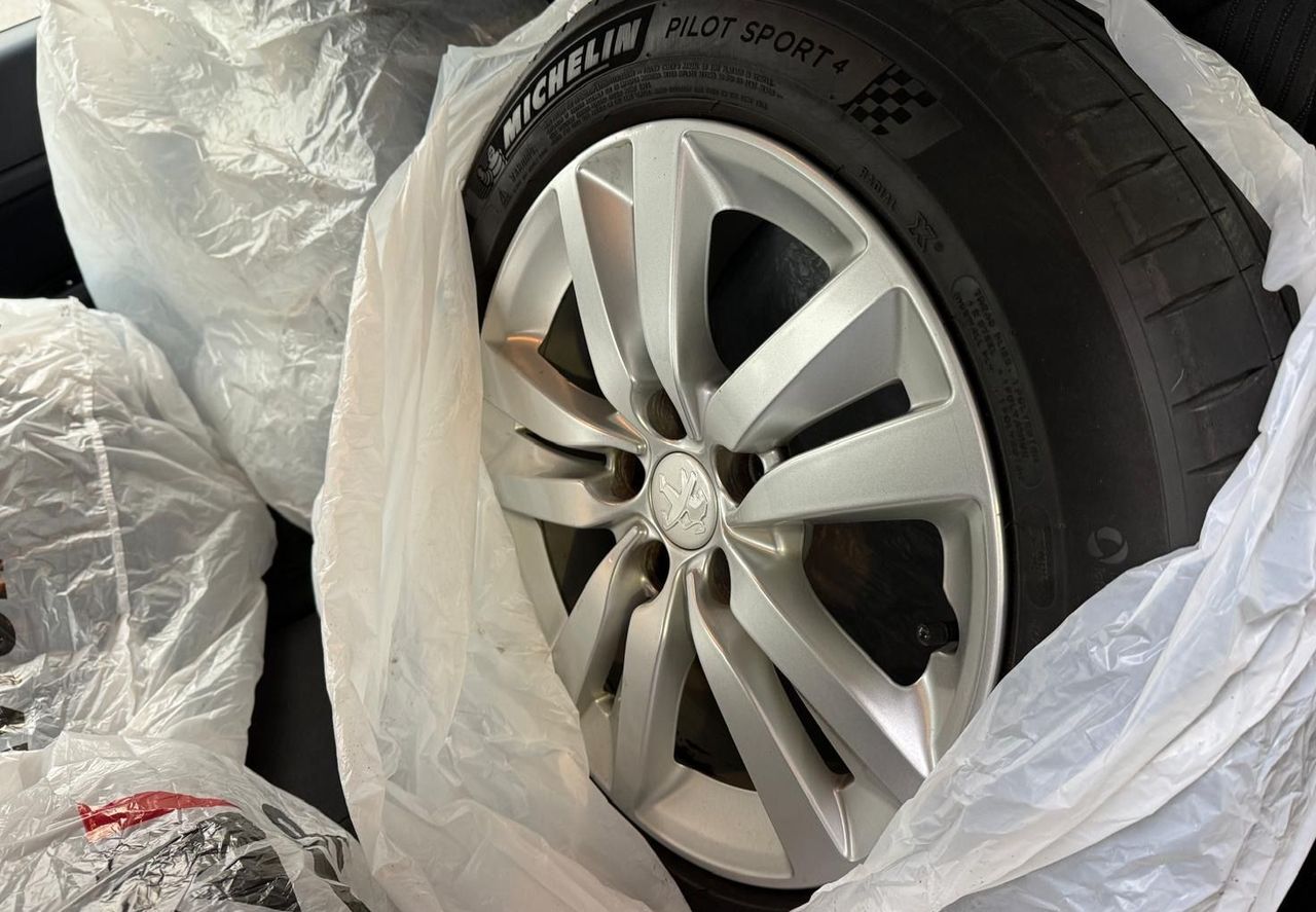 Zunanja slika - Peugeot 308 - NAVIGACIJA-TEMPOMAT-MULTIFUNKCIJA-ALU-PARK SENZOR - 11