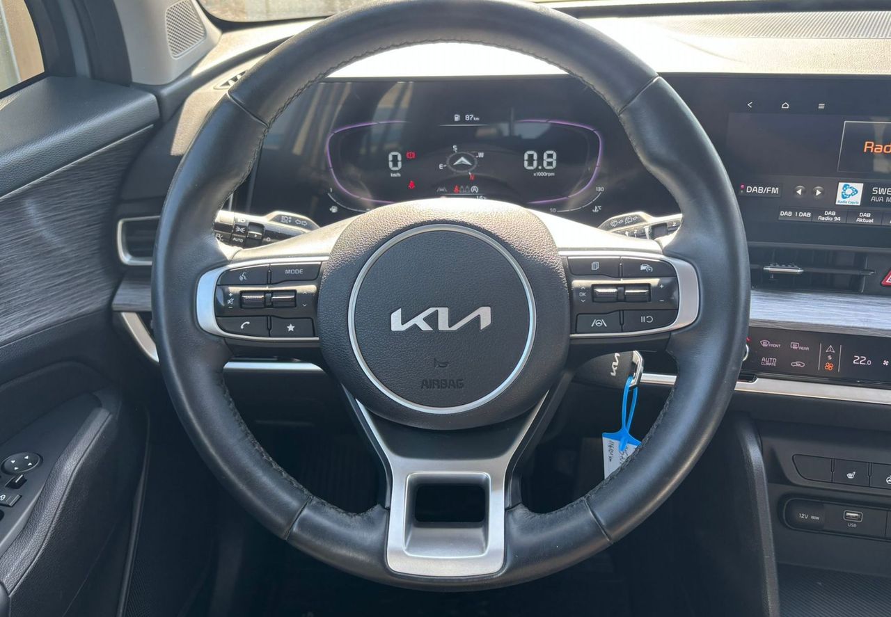 Zunanja slika - KIA Sportage - 1.6 T-GDI LX Fresh SLO-1.LAST.-TEMPOMAT-KAMERA - 10