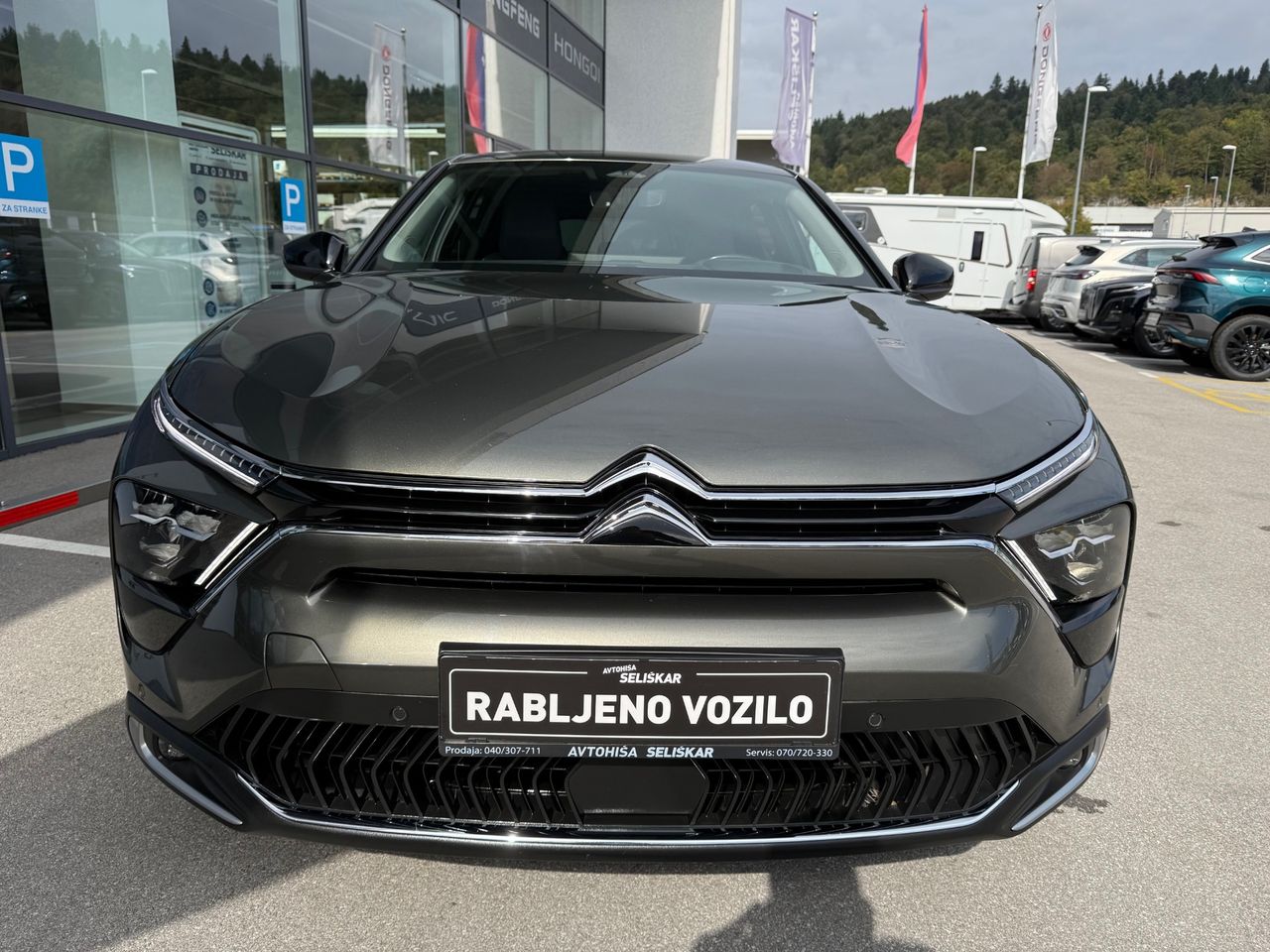 Zunanja slika - Citroën C5 - X 1.6 PHEV Shine  AVTOMATIK + POTRJENA SERVISNA - 2