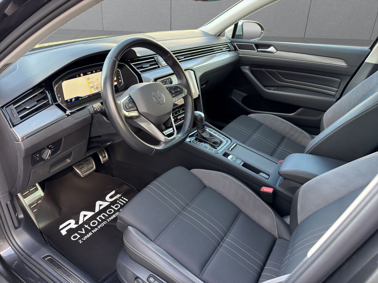 Zunanja slika - VW Passat - 2,0 TDI DSG 4motion - 9