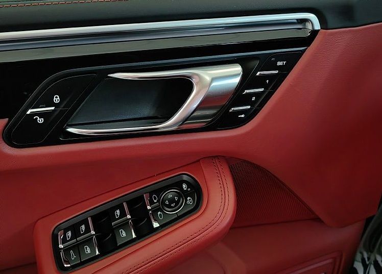 Zunanja slika - Porsche Macan - 3.0d-258KM-2.LASTNIK-SLO-ZRAČNO-MATRIX-PDC-21COL- - 18