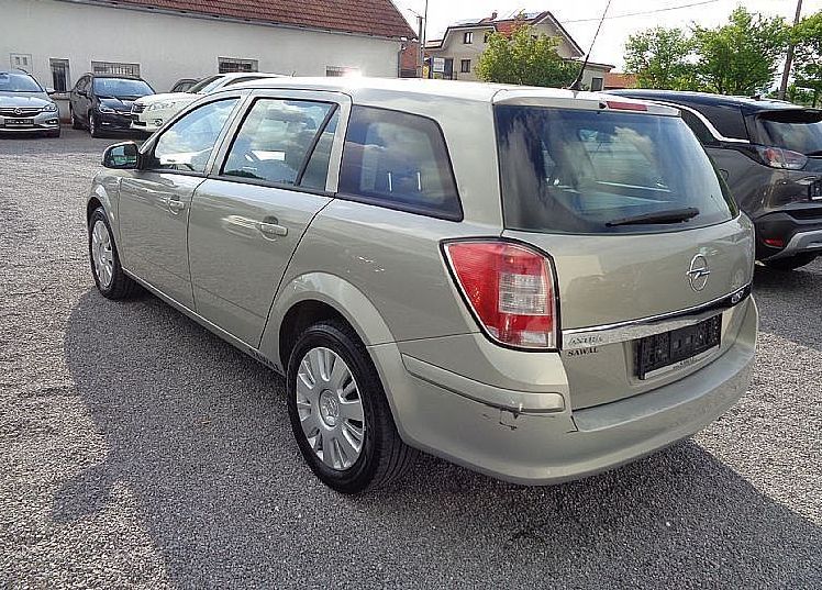 Zunanja slika - Opel Astra - 1.6 16V 115KM- KOMPLET servisna zgodovina- SLIKE - 4