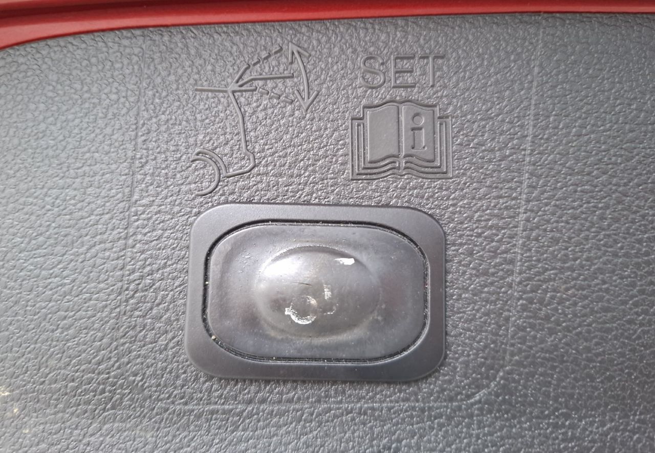 Zunanja slika - Ford Kuga - 2.0 TDCi 110kW AWD AVTOMATIK + SERVISNA KNJIGA - 20