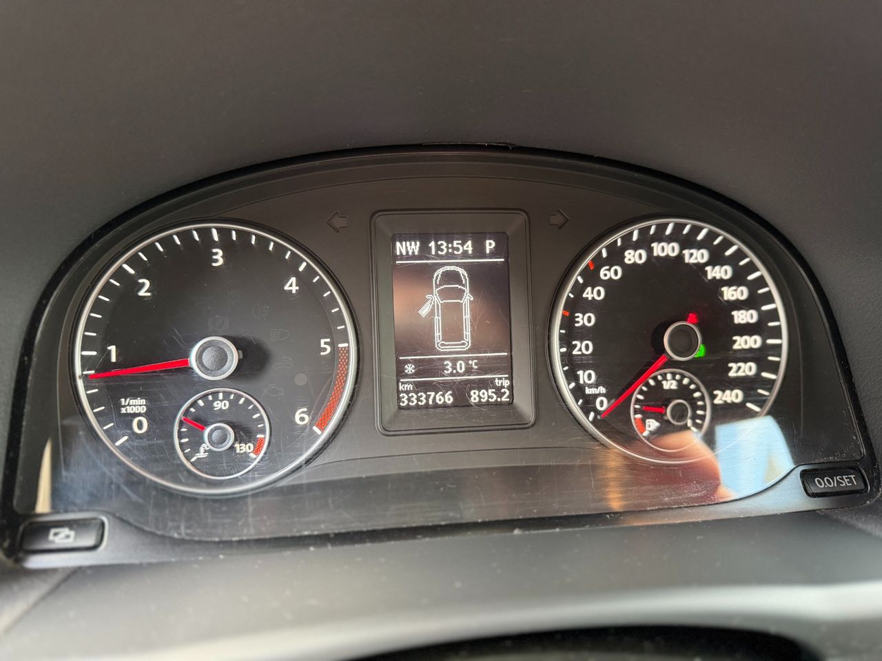 Zunanja slika - VW Touran - 1.6 TDI BlueMotion | AVT | 7 SED - 13