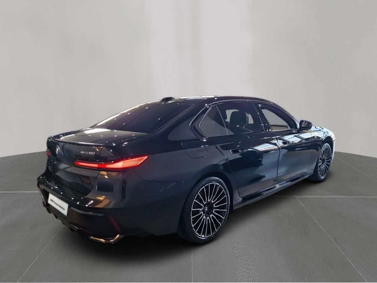 Zunanja slika - BMW i7 - xDrive60 Limuzina - 2