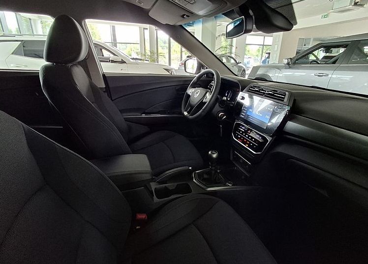 Zunanja slika - KG Mobility Tivoli - 1.5 GDI-T Fresh M T - 11