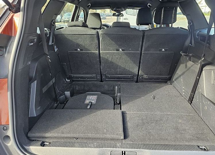 Zunanja slika - Peugeot 5008 - 1.5 BLUEHDI 130 PACK EAT8|NAVI|LED|7 SED|ALU - 10