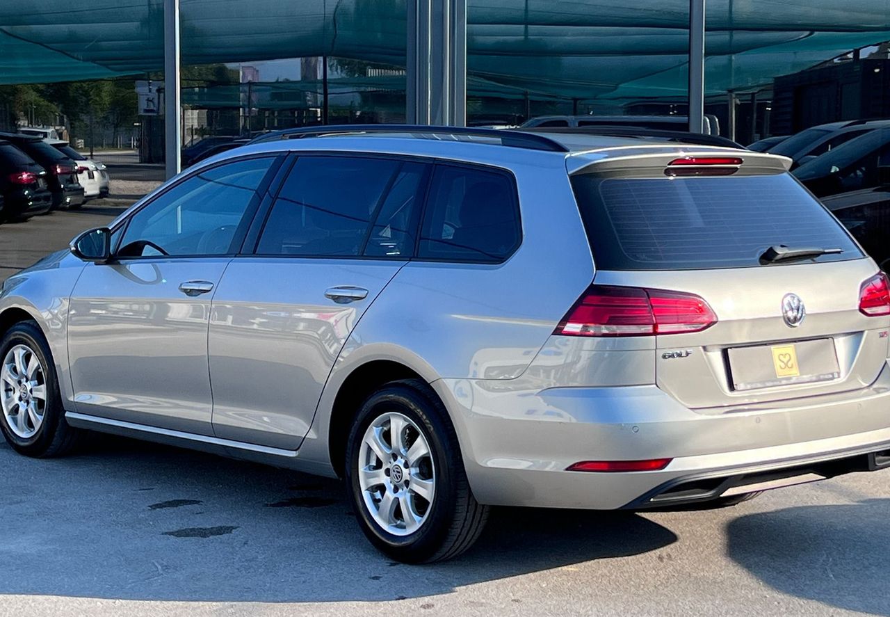 Zunanja slika - VW Golf - Variant 1.6 TDI Trendline 85 115  Park Klima Velik servis - 7