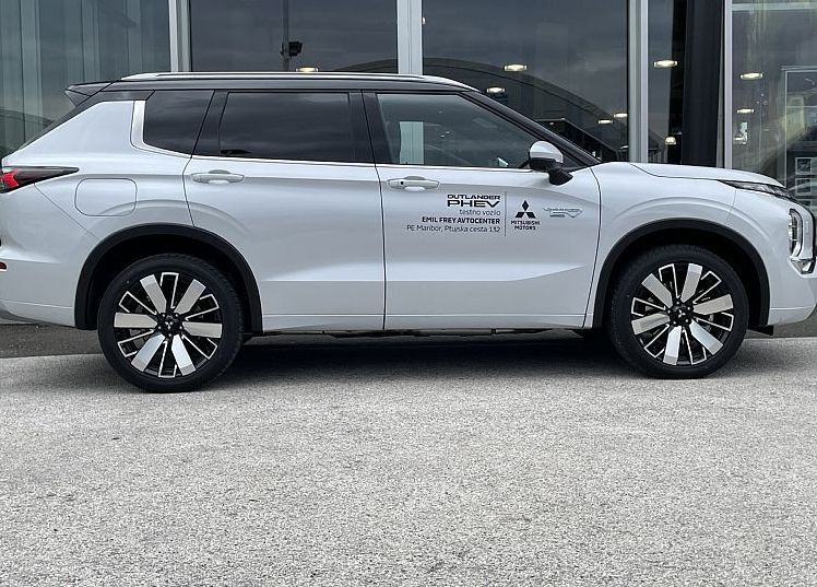 Zunanja slika - Mitsubishi Outlander - 2.4 PHEV Instyle Auto - 2