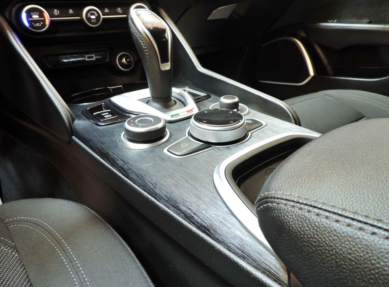 Zunanja slika - Alfa Romeo Giulia - 2.2 Multijet 160 Super Avt. - 19