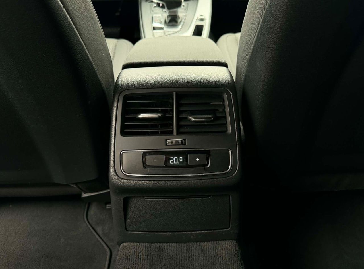 Zunanja slika - Audi A4 - 2.0 TDI-AUT-105.000km-1 LASTNIK-LIZING ZA TUJCE- - 16