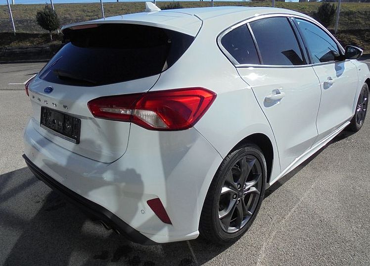 Zunanja slika - Ford Focus - 1.0 EcoBoost 92 kw ST-Line°°SLO poreklo°°1.LASTNIK - 4