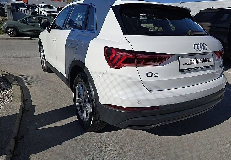 Zunanja slika - Audi Q3 - 40 TFSI quatt.S tronic Advanced 140 190 ... - 7