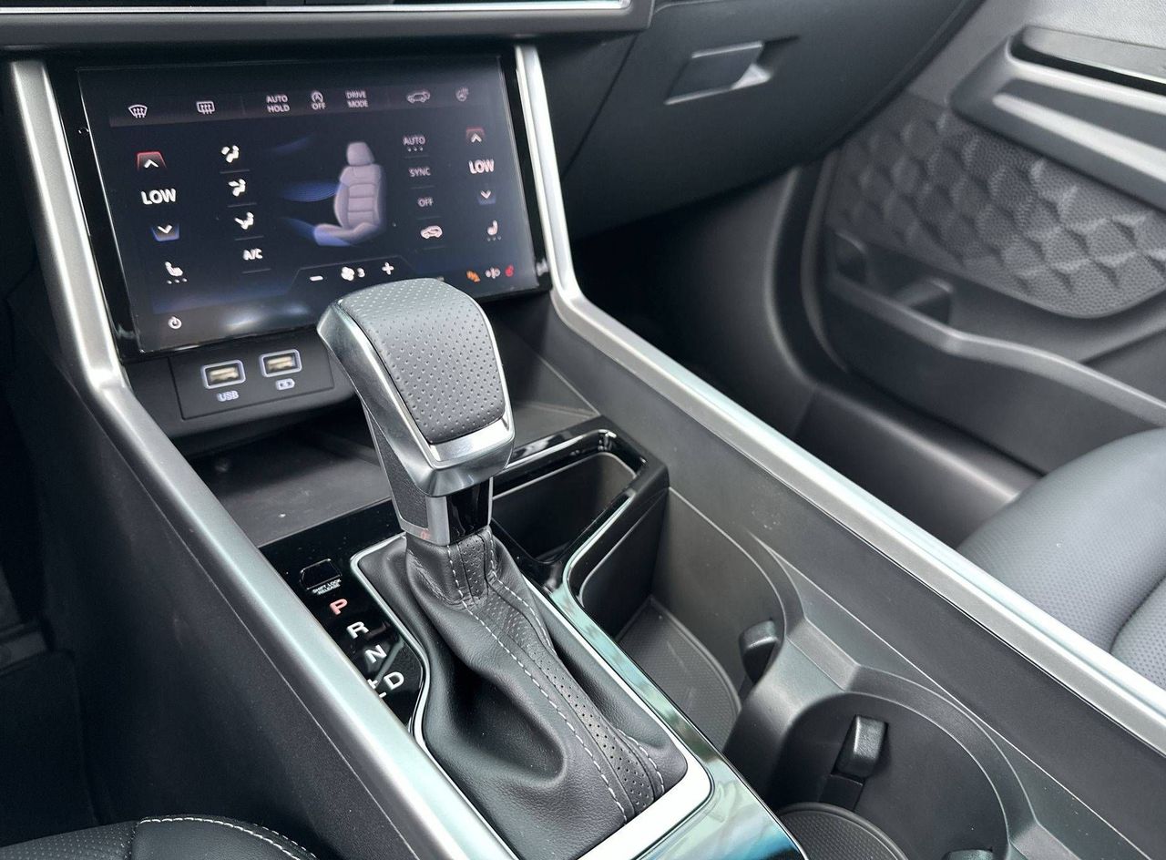 Zunanja slika - KG Mobility Torres - 1.5 T-GDi Special Plus 4x2 A T - 18