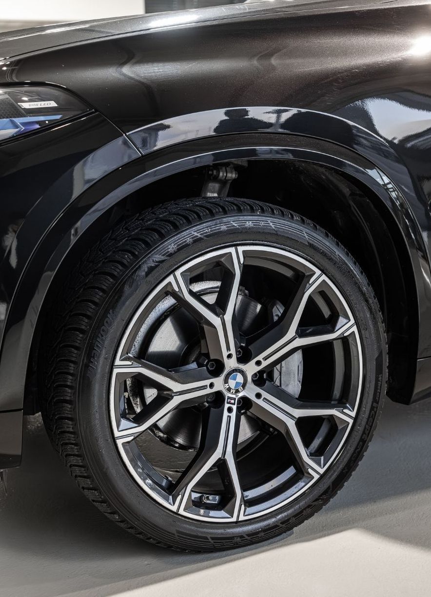 Zunanja slika - BMW X5 - serija : 3.0D-XDRIVE-M PAKET-HEAD UP-PANORAMA-NAVI-HK-21COL - 10
