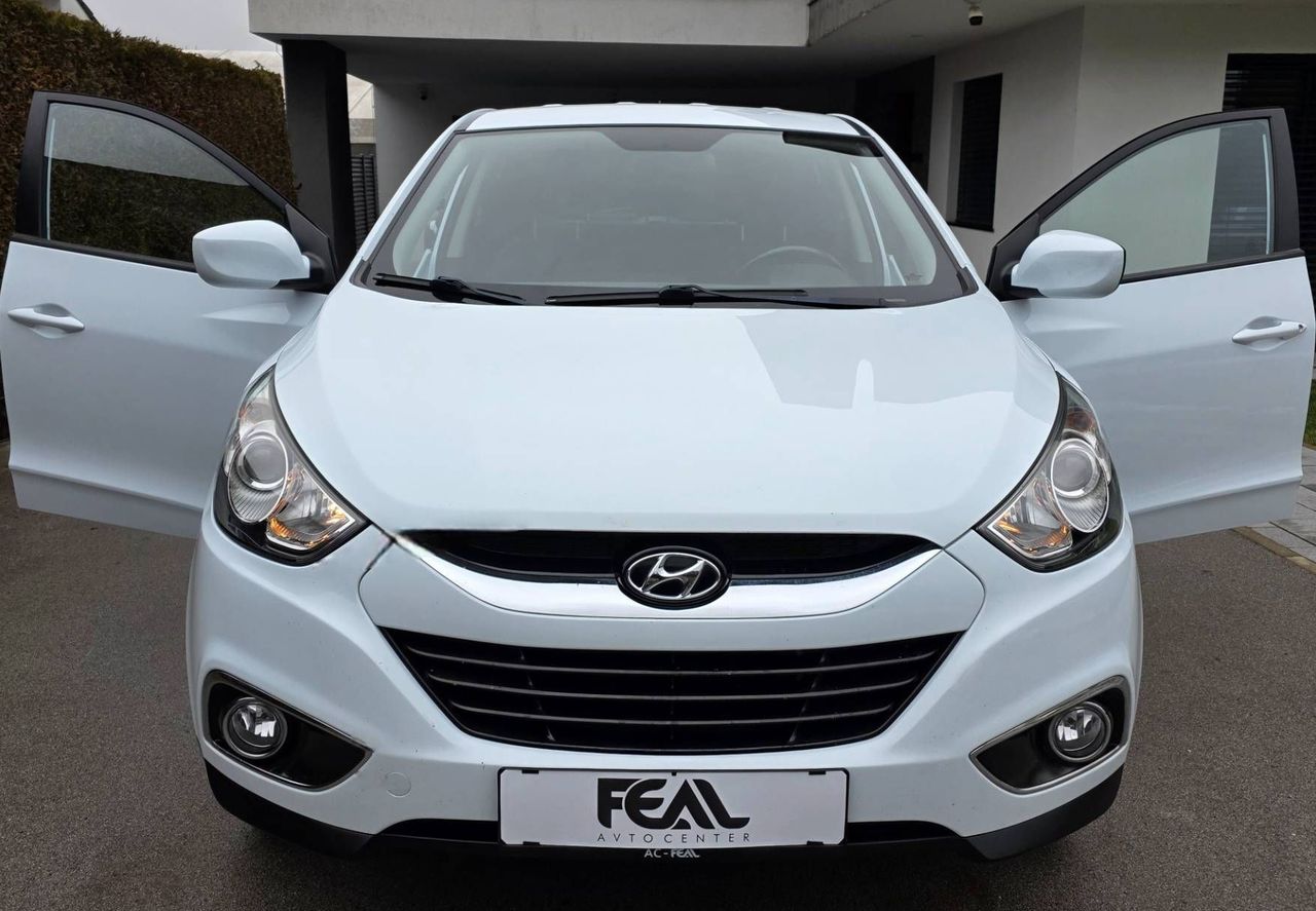Zunanja slika - Hyundai ix35 - 2.0 CRDI-BREZ POLOGA TUDI ZA TUJCE-SLO.POREKLO- - 7